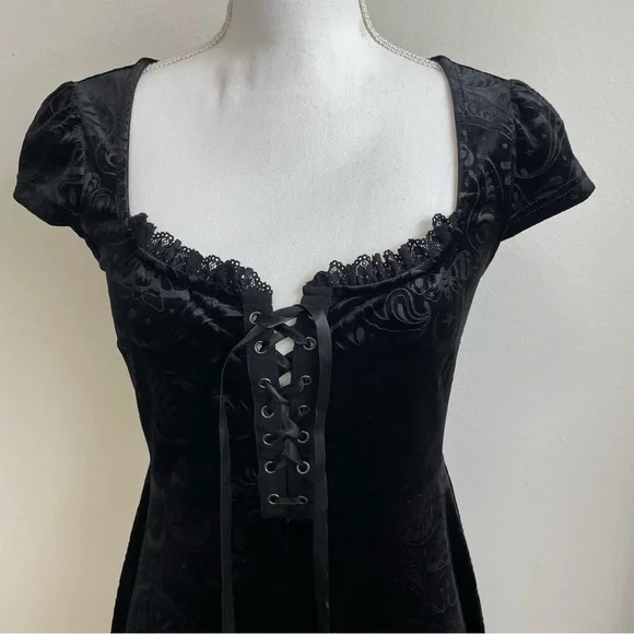 KILLSTAR dress women size Small black floral velvet Belladonna BaBe party Goth - Picture 7 of 16